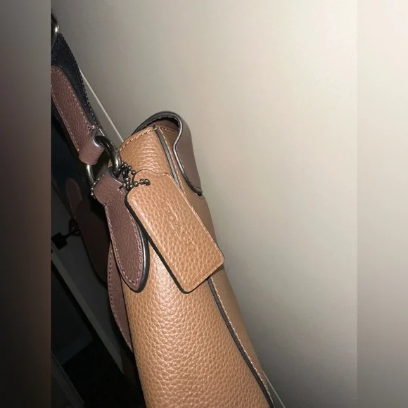 COACH Brown HUDSON Messenger in Heritage Colorblock Leather - Picture 2 of 11